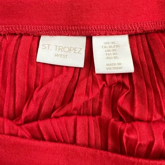 Vibrant red-orange pleated a-line skirt - Picture 10 of 10